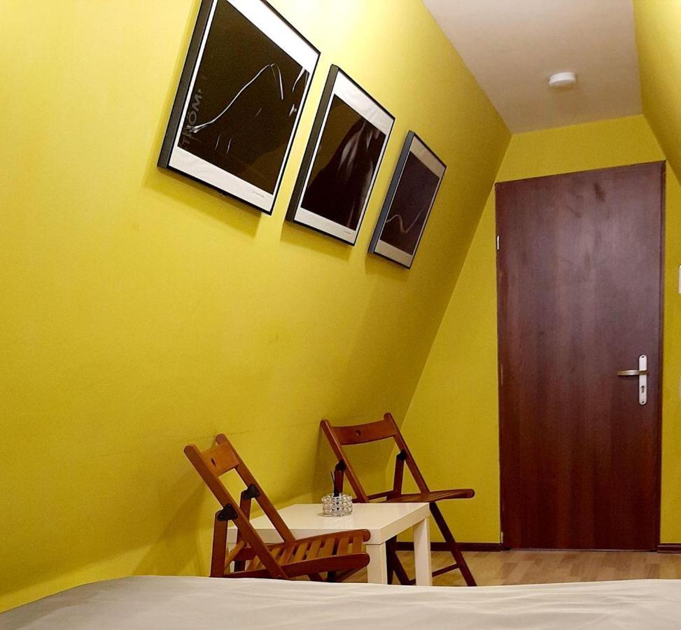 W Rynku Hostel Wroclaw Exterior photo